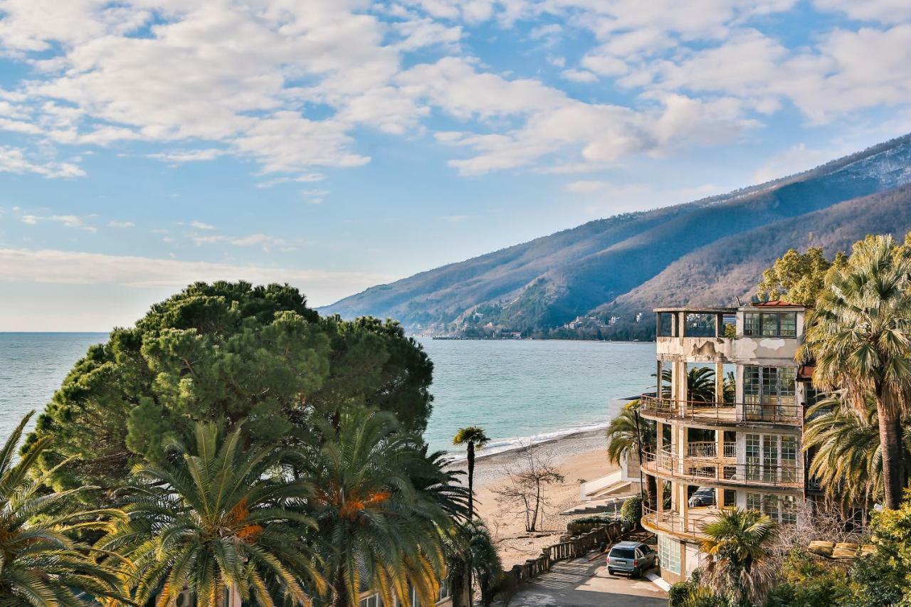 Old Gagra Hotel Luaran gambar