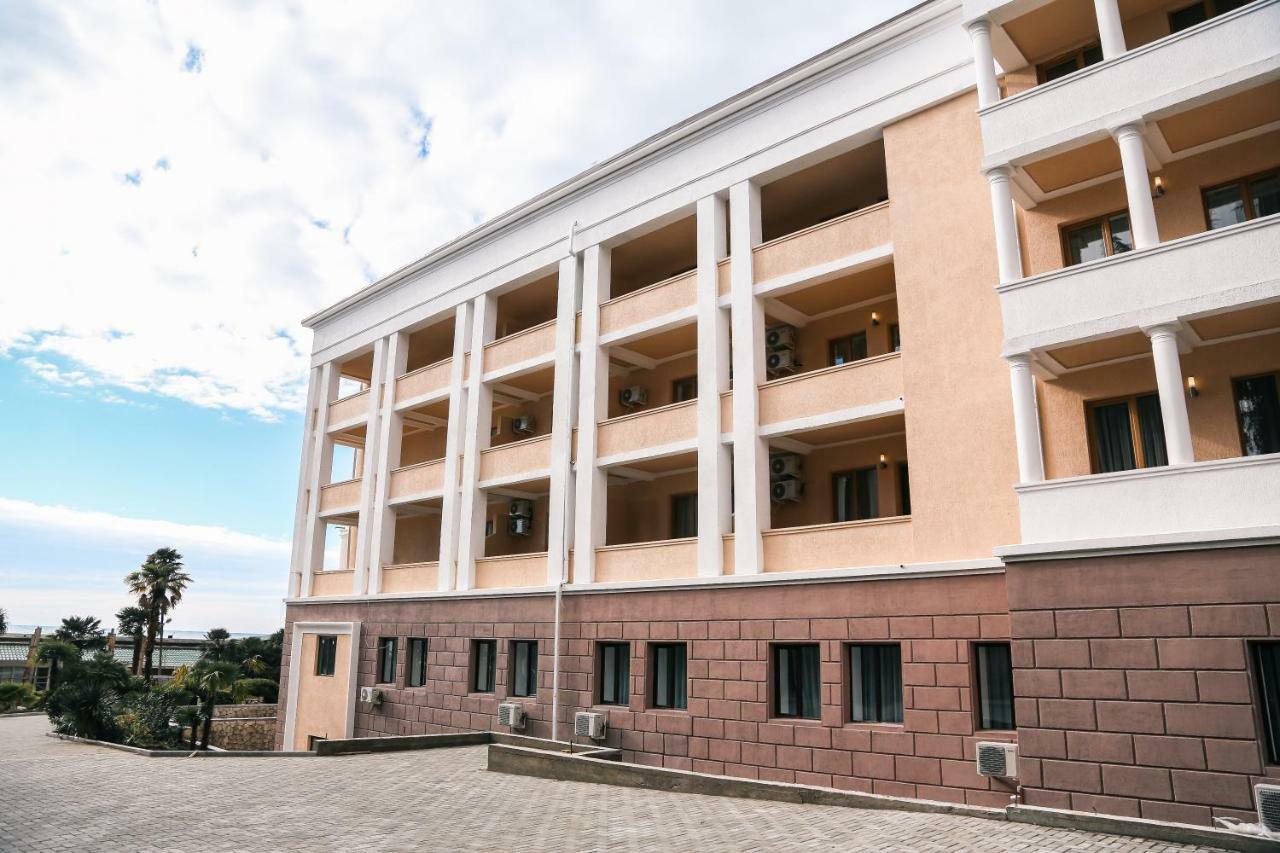 Old Gagra Hotel Luaran gambar