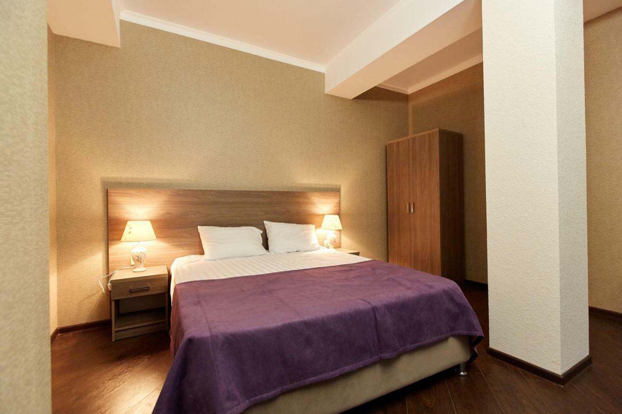 Old Gagra Hotel Luaran gambar