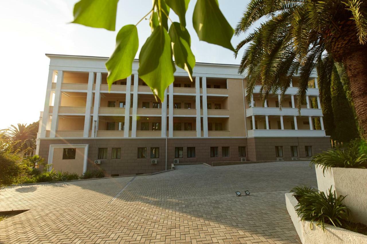 Old Gagra Hotel Luaran gambar