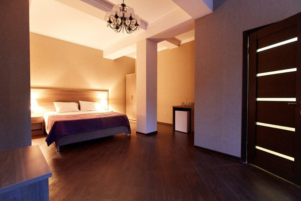 Old Gagra Hotel Luaran gambar