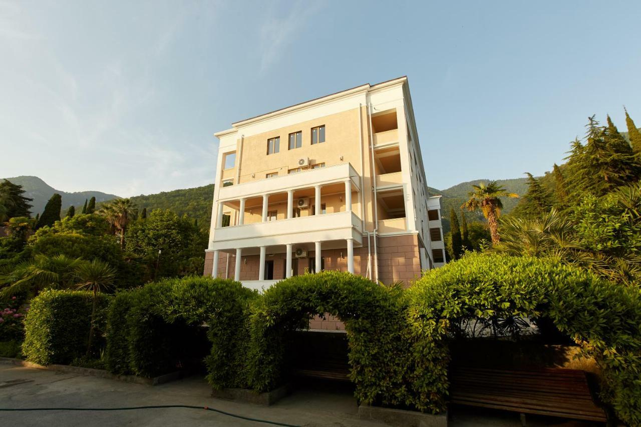 Old Gagra Hotel Luaran gambar