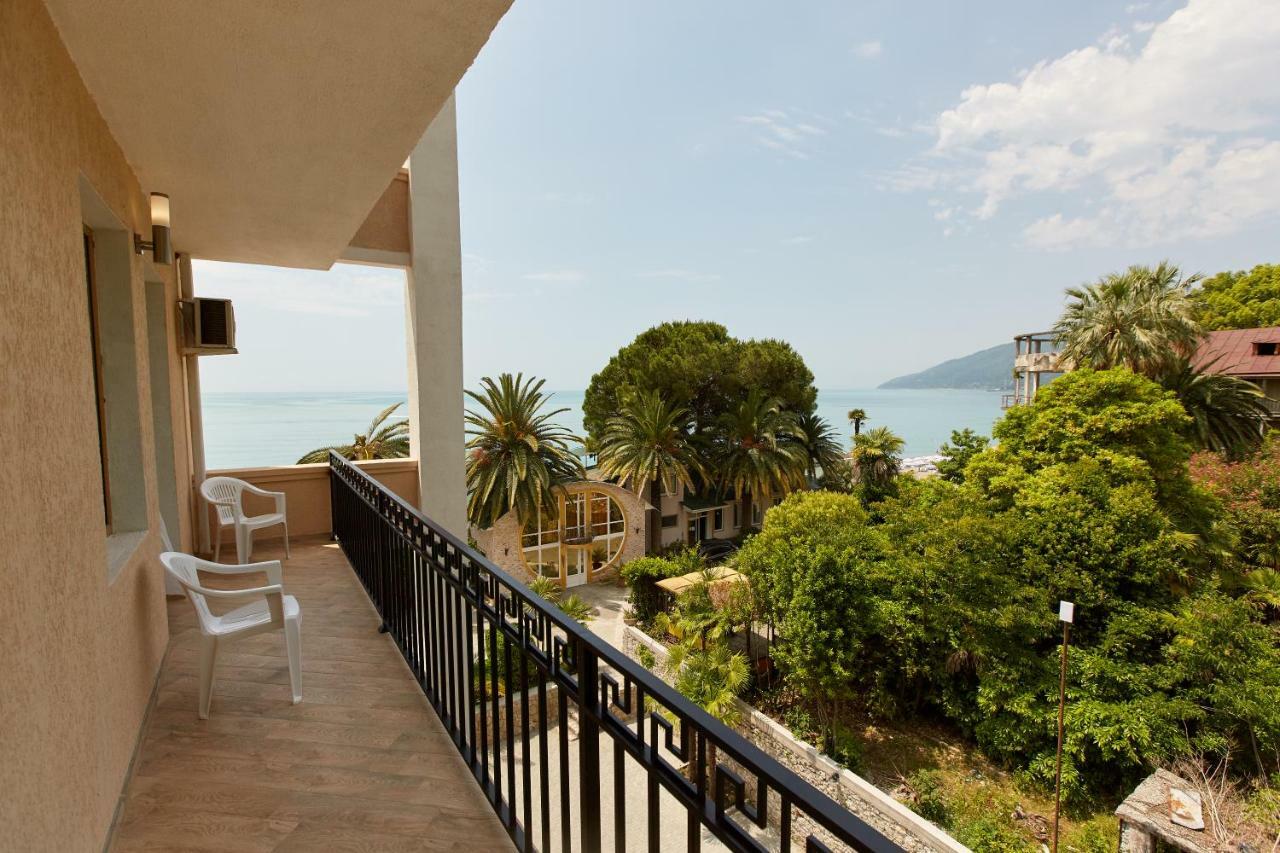 Old Gagra Hotel Luaran gambar